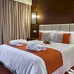 Hotell Avenida De 3*