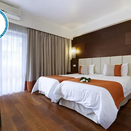 Avenida De Hotel