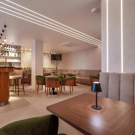 Hotell Avenida De